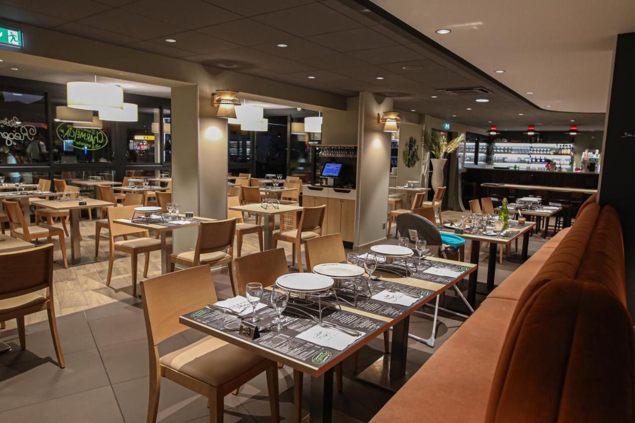 ホテル Ibis Styles Clermont-Ferrand Aeroport エクステリア 写真
