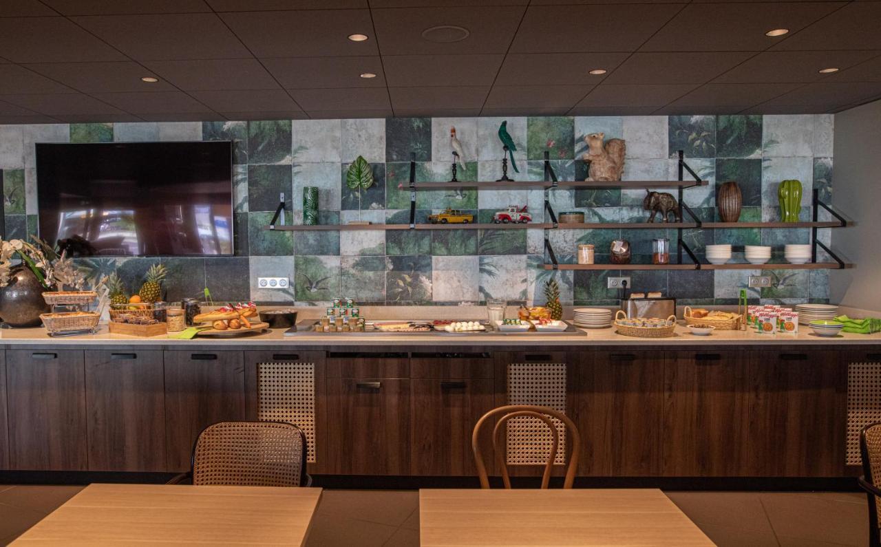 ホテル Ibis Styles Clermont-Ferrand Aeroport エクステリア 写真