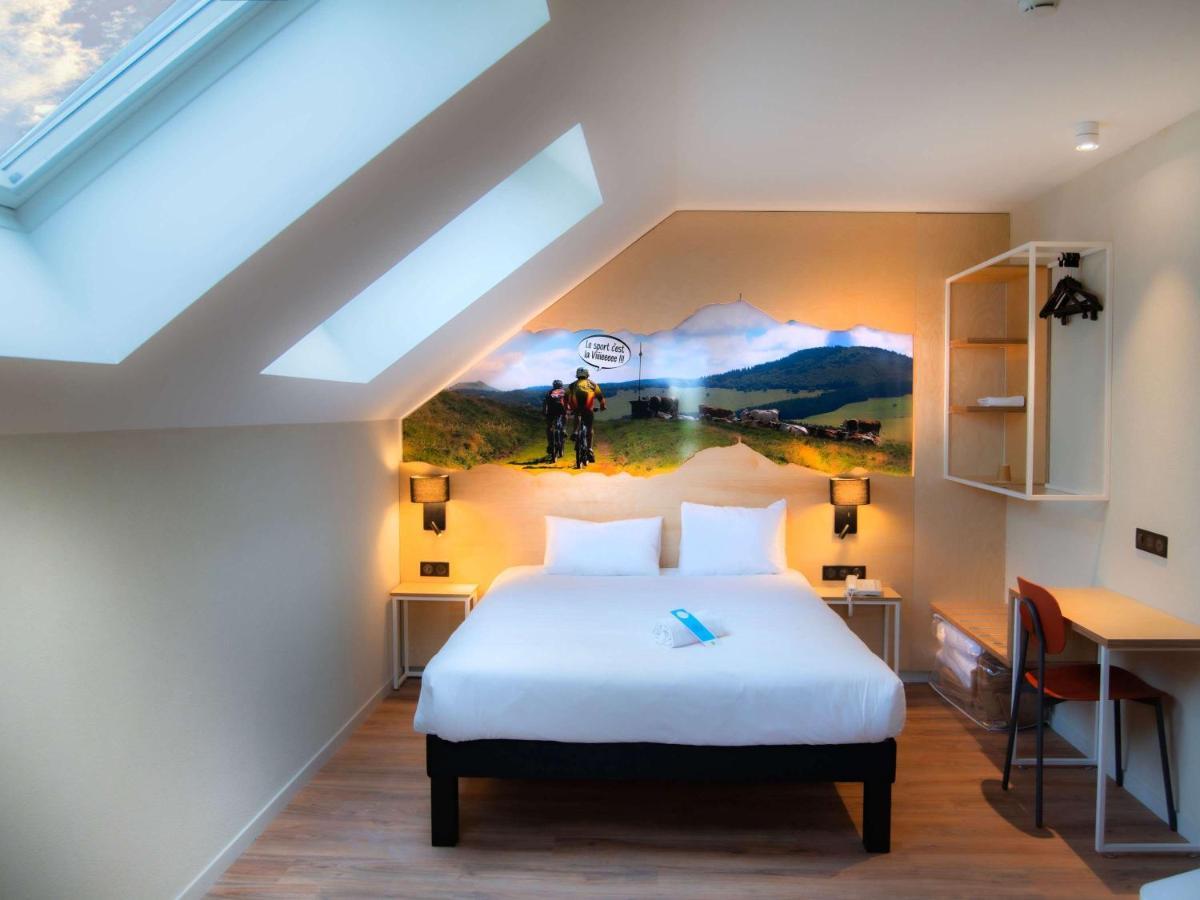ホテル Ibis Styles Clermont-Ferrand Aeroport エクステリア 写真